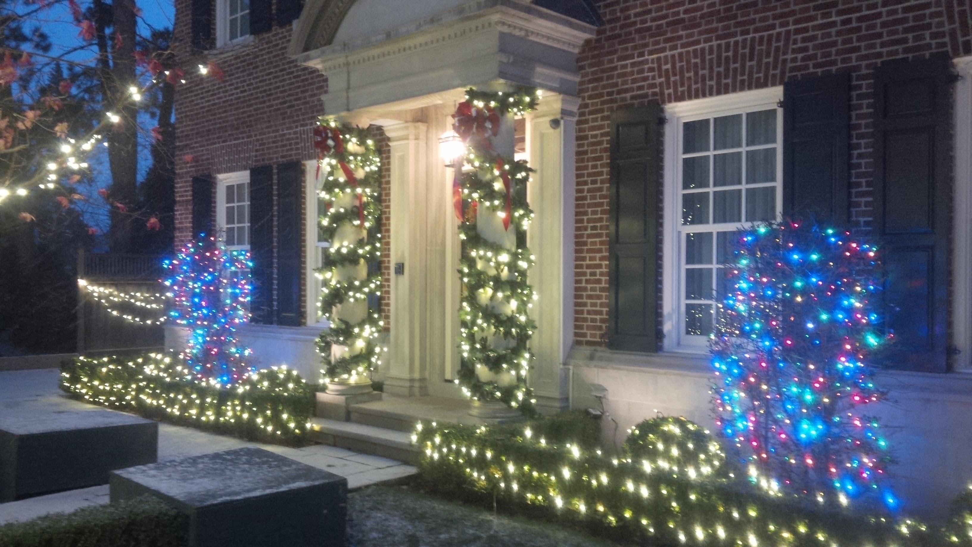 Calgary Christmas Light Installation