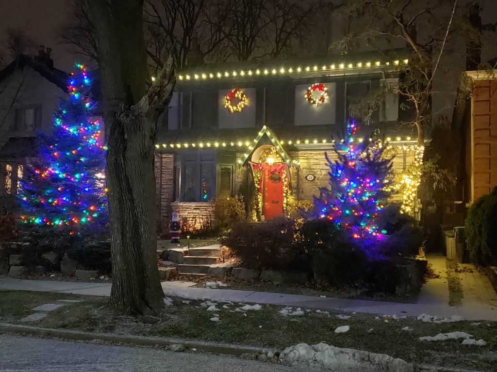 Christmas lights installation markham